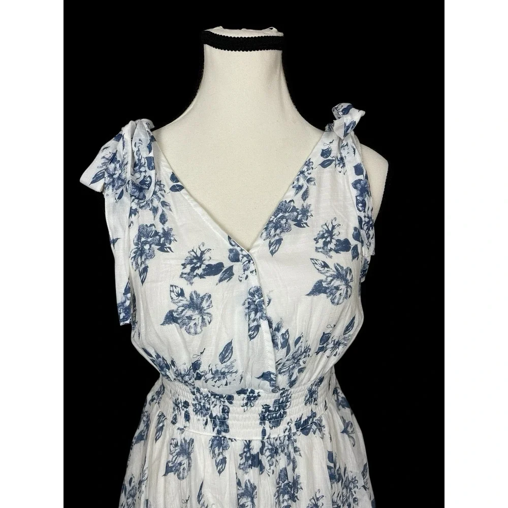 J GEE  Blue & White Floral Tiered Maxi Dress Womens S Ruffles Cottage Fairy Boho
